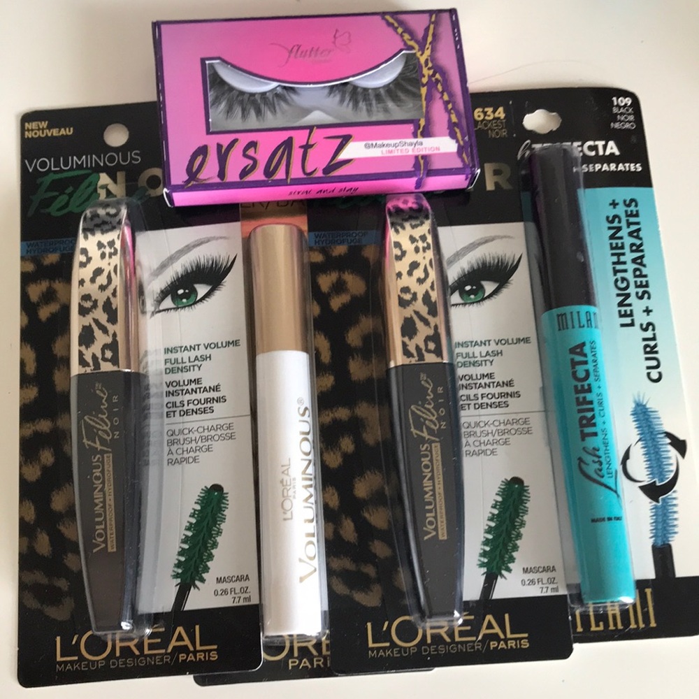 Bundle eyelashes and 4 mascara